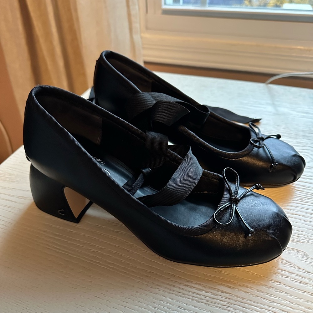 Circus by Sam Edelman Della Ankle Wrap Heels - Picture 2 of 6
